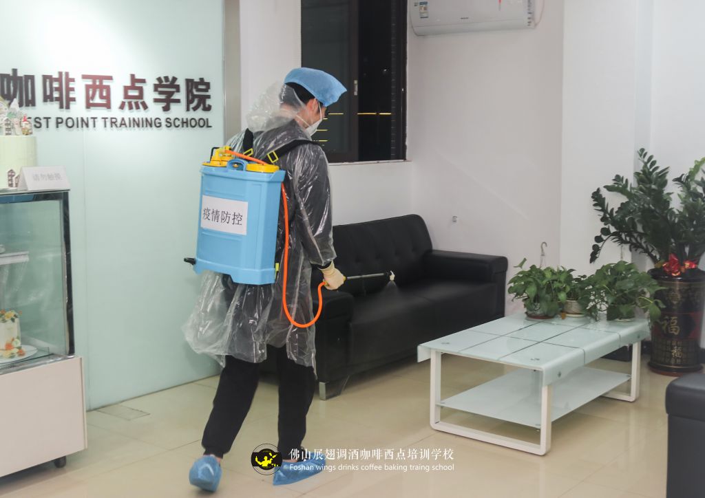 展翅学院消毒清洁